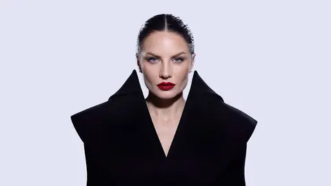 Ева Власова