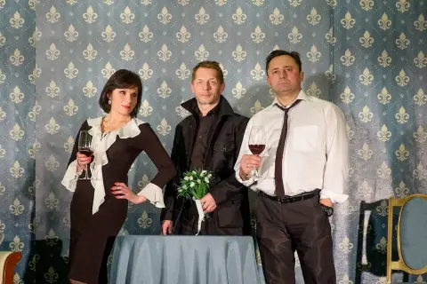 Ночной визит к замужней женщине